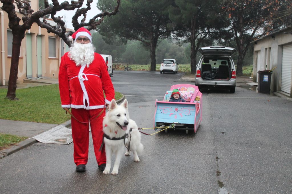 du plateau ardennais - LE PERE NOEL ET SON LUTIN